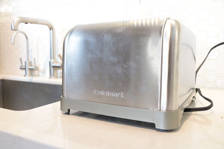 Cuisinart Classic image: Although attractive, the glossy finish smudges easily.