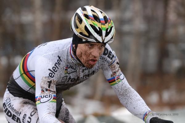 Zdenek &Scaron;tybar (Telenet-Fidea Cycling Team) was the class of the field.