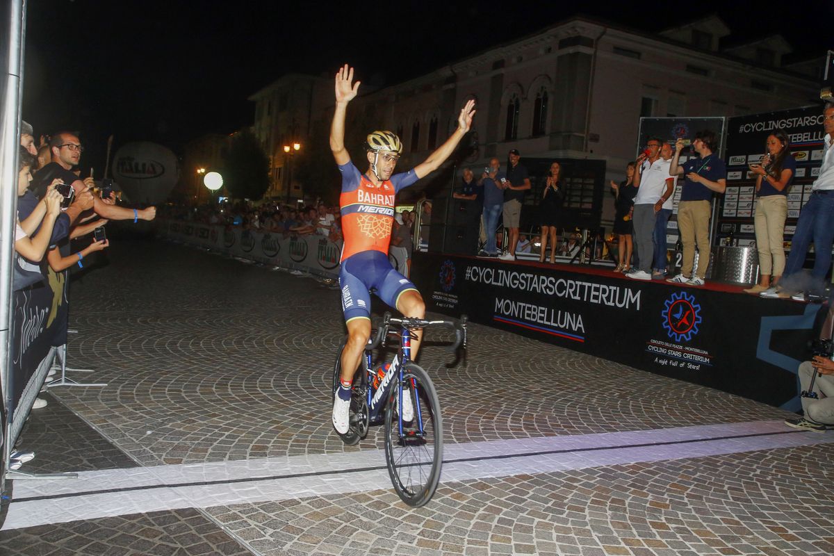 Vincenzo Nibali celebrates his win
