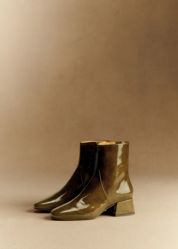Paulette Low Boots - Patent Olive Green - Patent Cowide Leather - S&amp;eacute;zane