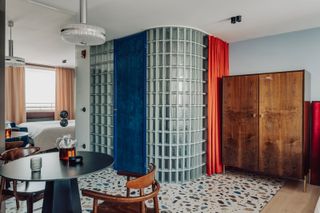 a colorful characterful studio apartment idea
