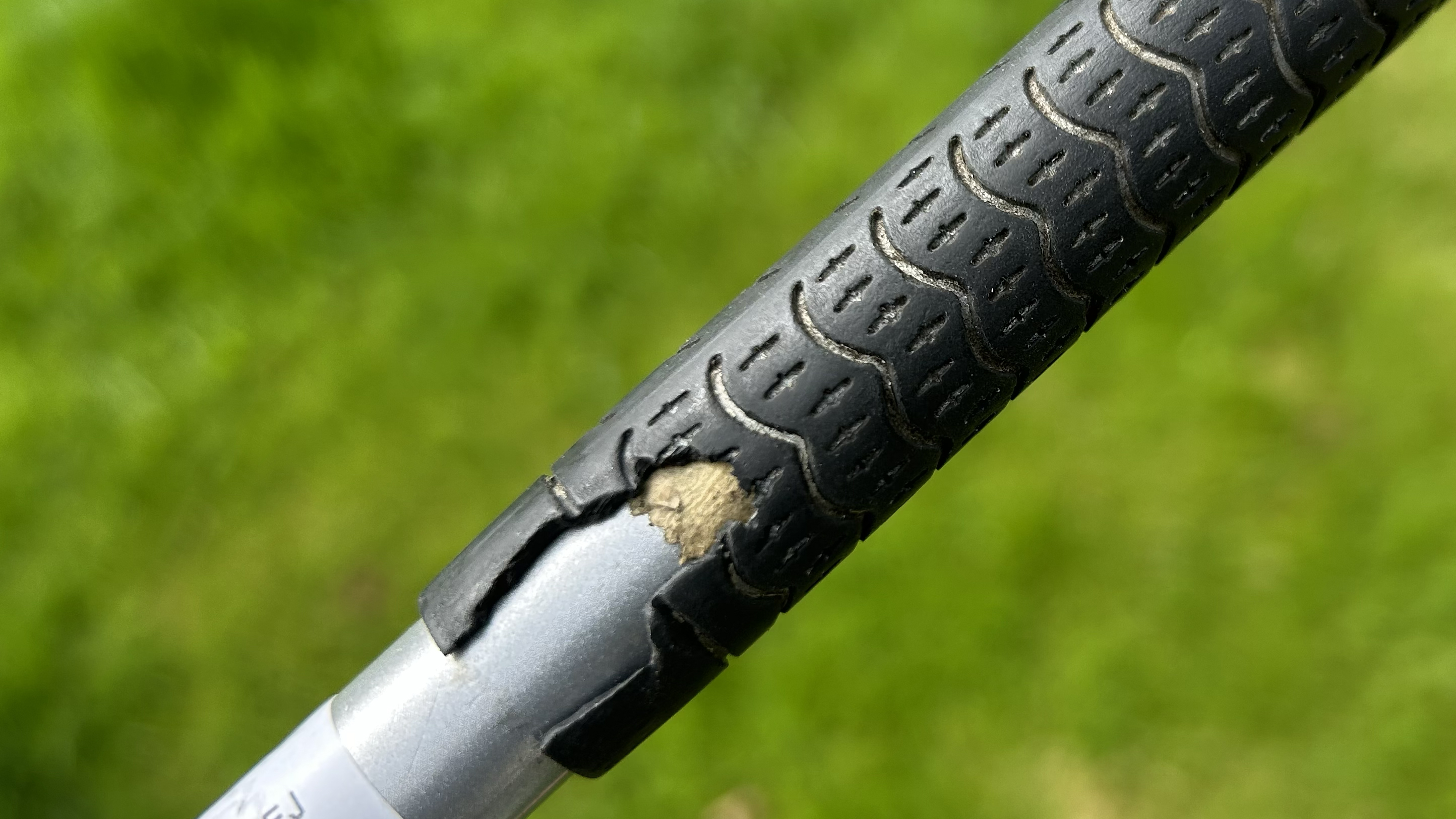 5 Signs You Need New Grips