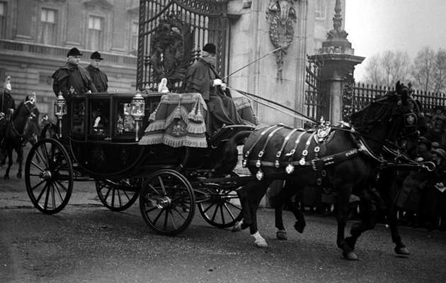 Royalty - Prince Albert, Duke of York and Lady Elizabeth Bowes-Lyon Wedding - London