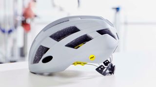Helmet MIPS safety