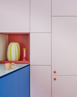 Colourful pink kitchen by Jäll & Tofta