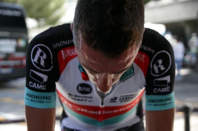 A picture of focus and concentration before the Giro's TTT stage