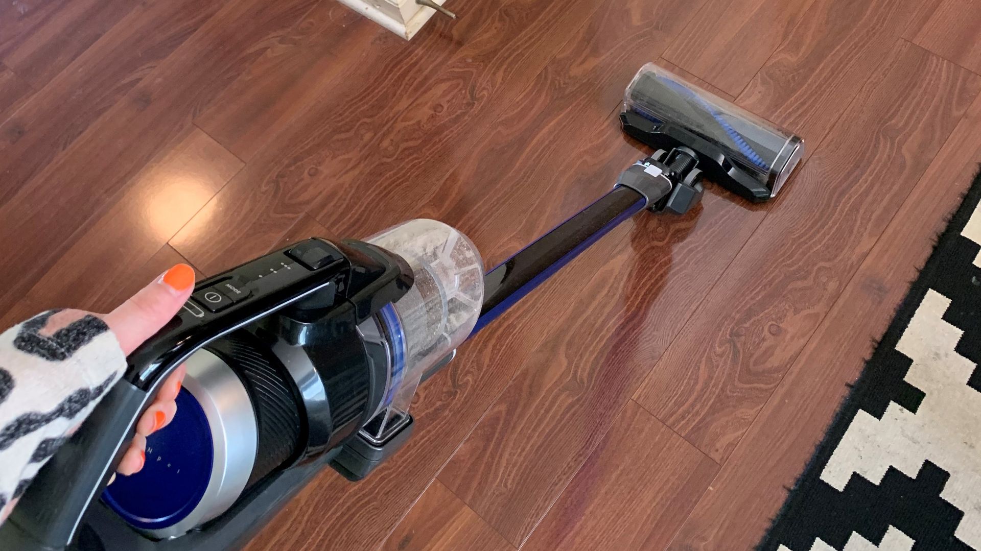 Bissell IconPet on hard floor