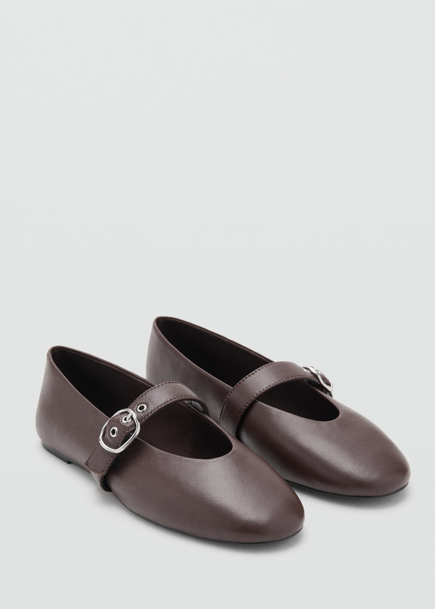 Leather Ballerina With Strap and Buckle - Women | Mango United Kingdom