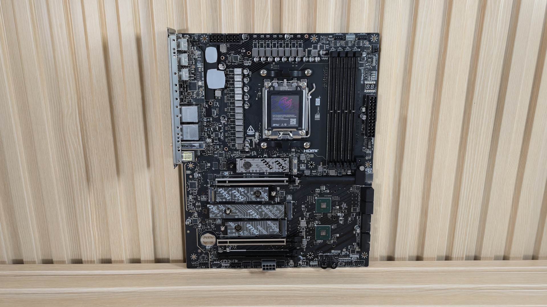 MSI X870E Carbon Max Wifi - Motherboard