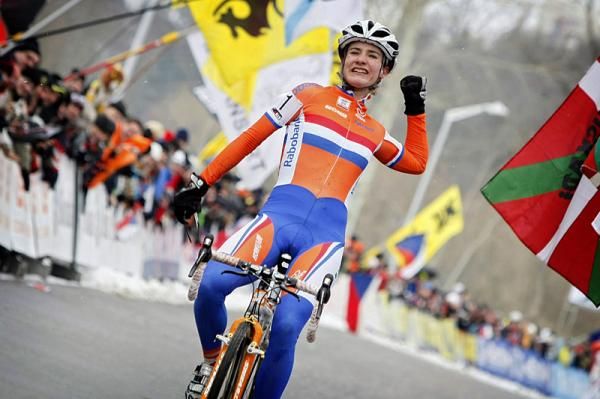 Marianne Vos had plenty of time for a victory salute.