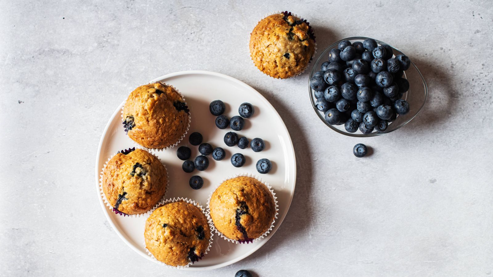 Blueberry muffins | British Recipes | GoodtoKnow