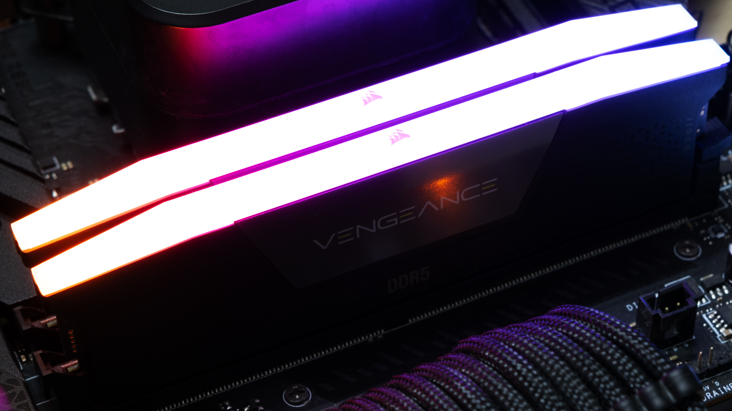 CORSAIR Vengeance DDR5 review: simple but amazing RAM