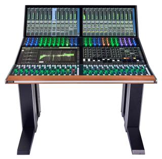 Stage Tec’s IP console AVATUS with 24 fader