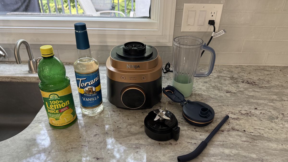 Ninja CrushBOSS making slushie
