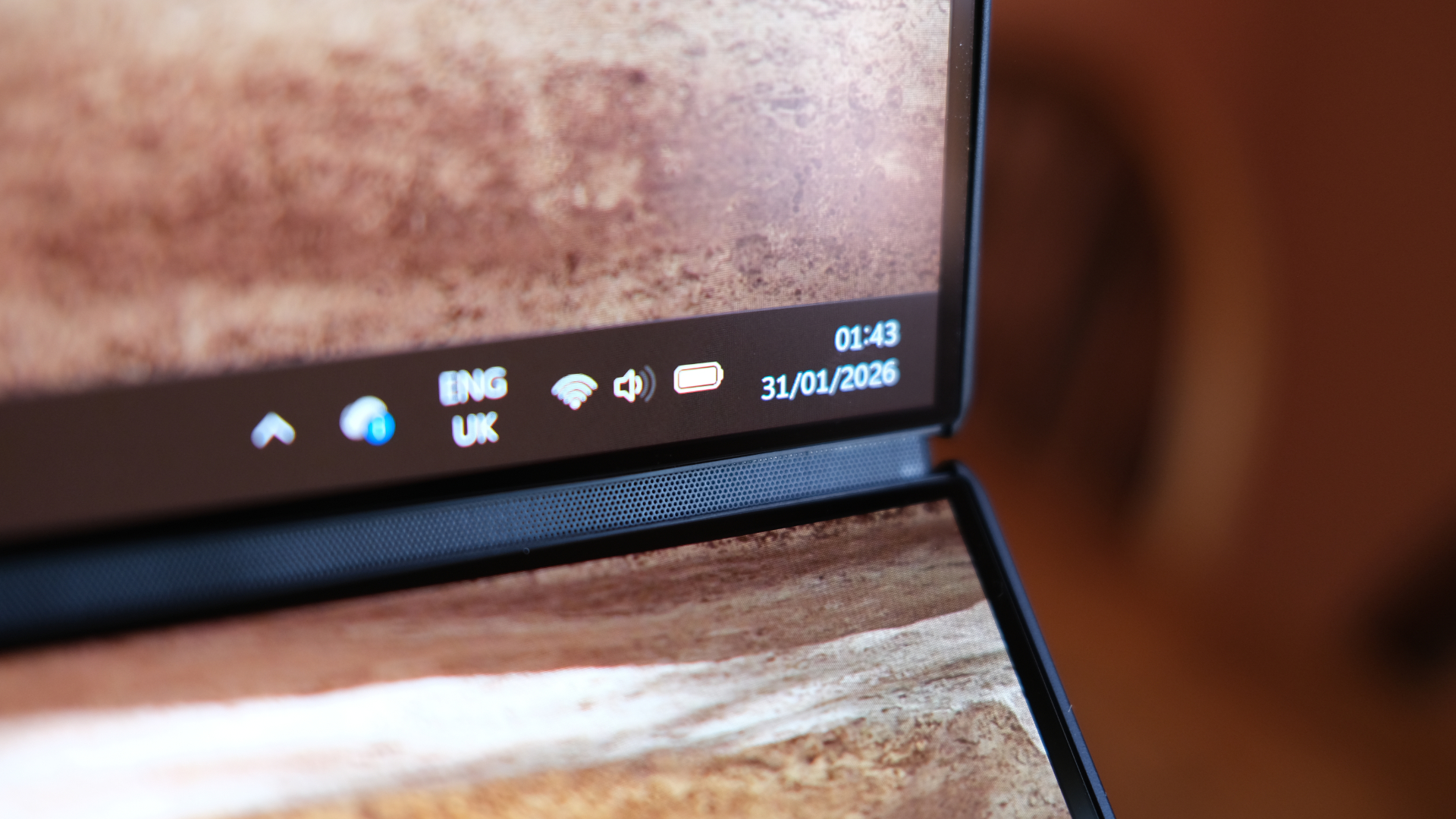 Asus Zenbook Duo (2026) review image