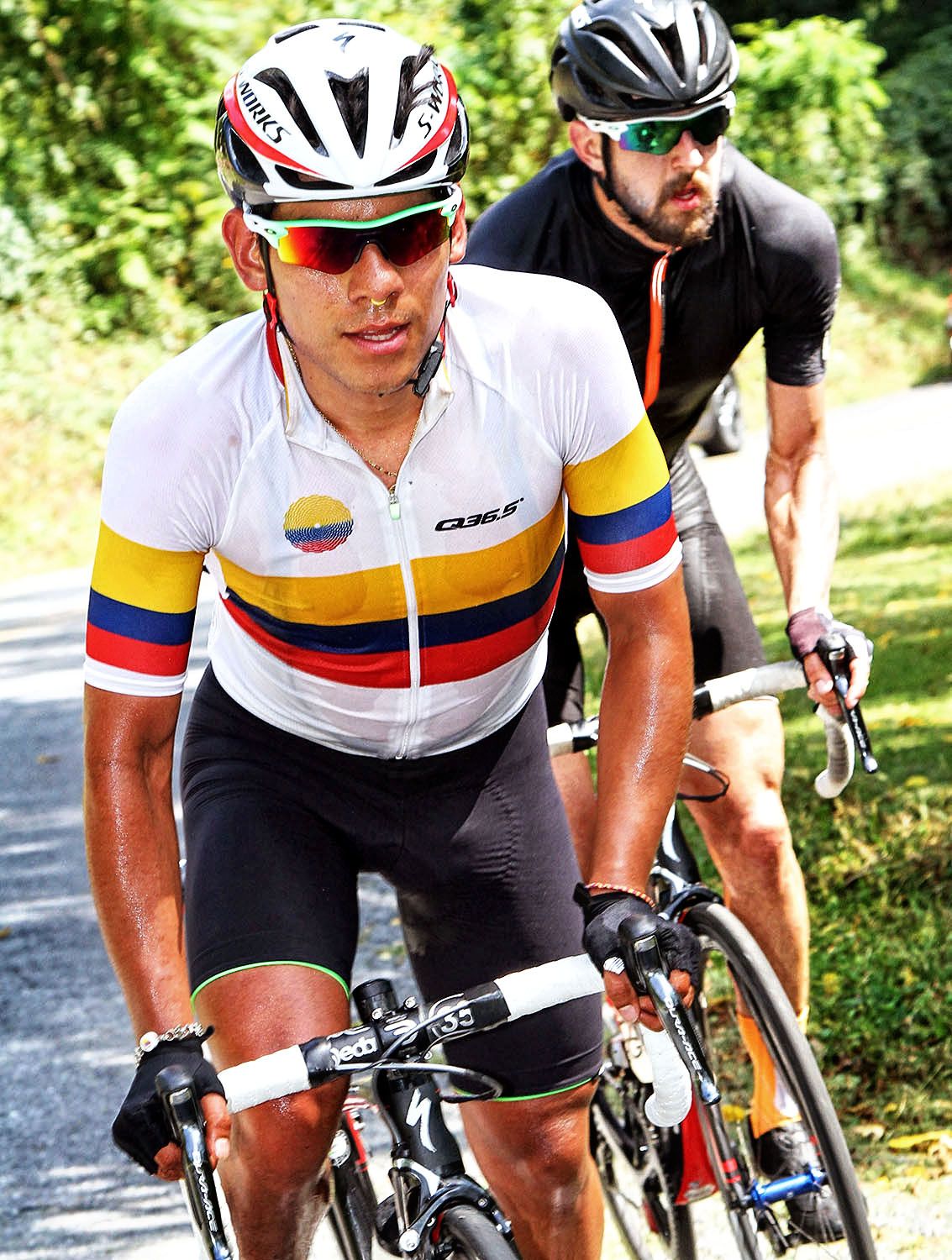 Colombian national champion Edwin Avila (Team Illuminate) pushes hard and and getting ready to head over Qatar to represent Colombia in the up coming world championships