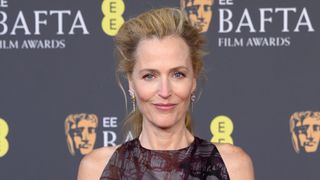 The smoky perfume Gillian Anderson loves for its 'warmth' - and yes, it's as chic as she is