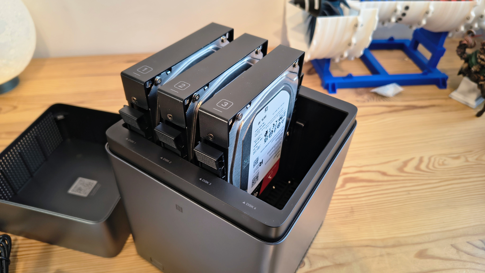 Ugreen NASync DH4300 Plus