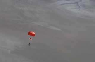 SpaceShipTwo Pilot Peter Siebold Parachuting to Earth