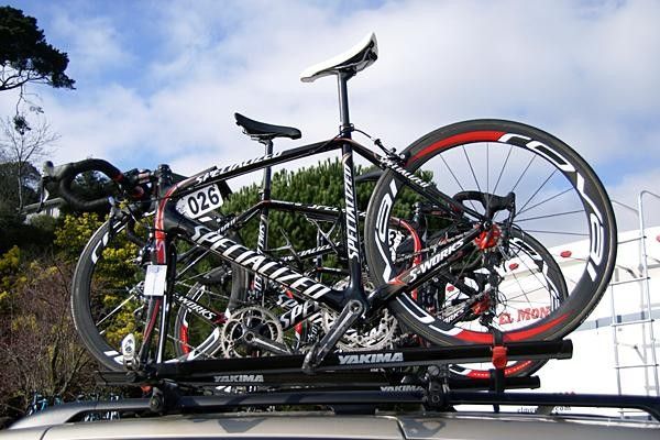 Quick Step tackled Stage 1 aboard Specialized's latest S-Works Tarmac SL2 bikes.