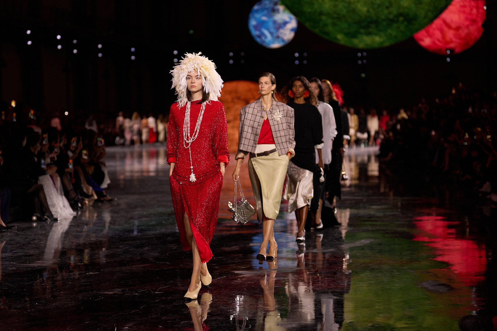 Models on ss26 runway