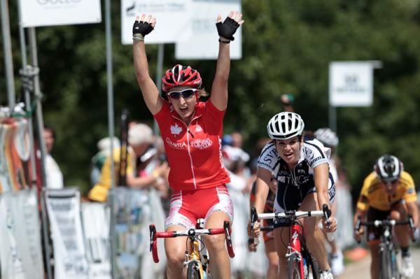 Leah Kirchmann (Colavita-Forno d'Asolo) takes another win on stage 3.