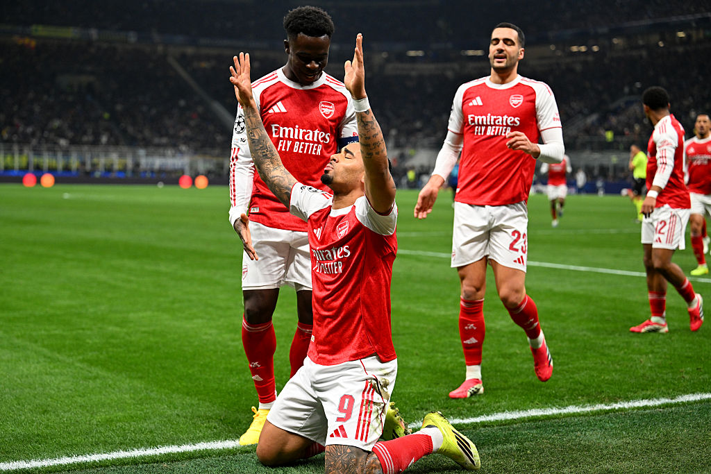 Gabriel Jesus of Arsenal celebrates scoring his team's first goal with teammate Eberechi Eze during the UEFA Champions League 2025/26 League Phase MD7 match between FC Internazionale Milano and Arsenal FC at Stadio San Siro on January 20, 2026 in Milan, Italy.