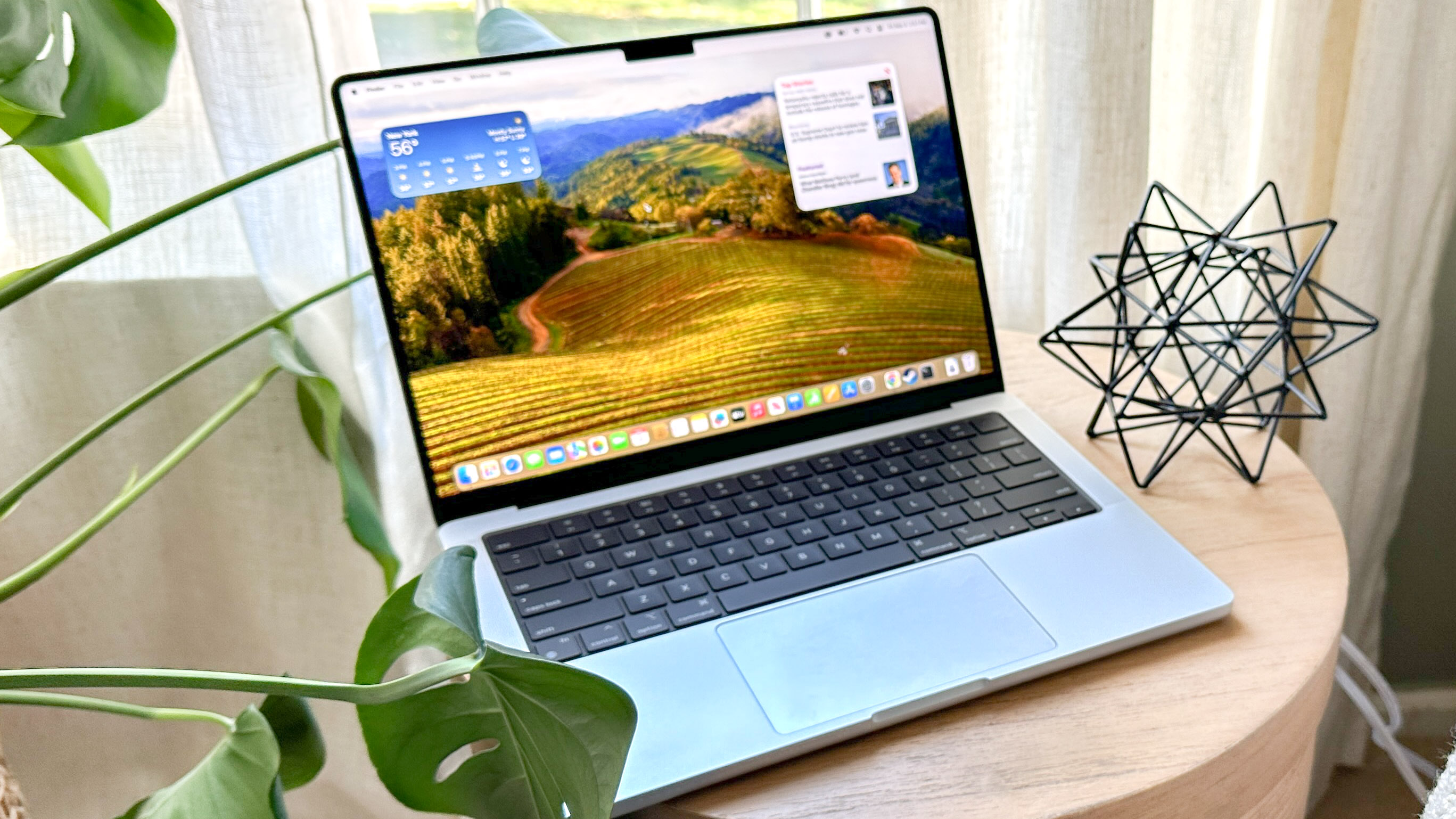 MacBook Pro 2021 Review: Nearly Perfect Back-to-the-Future Laptops