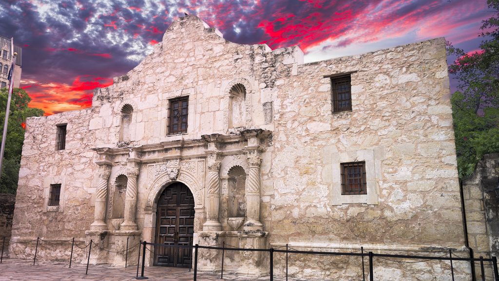 3 Bodies Found Inside Alamo Cathedral, Reigniting Dispute Over Native-American Burial Ground