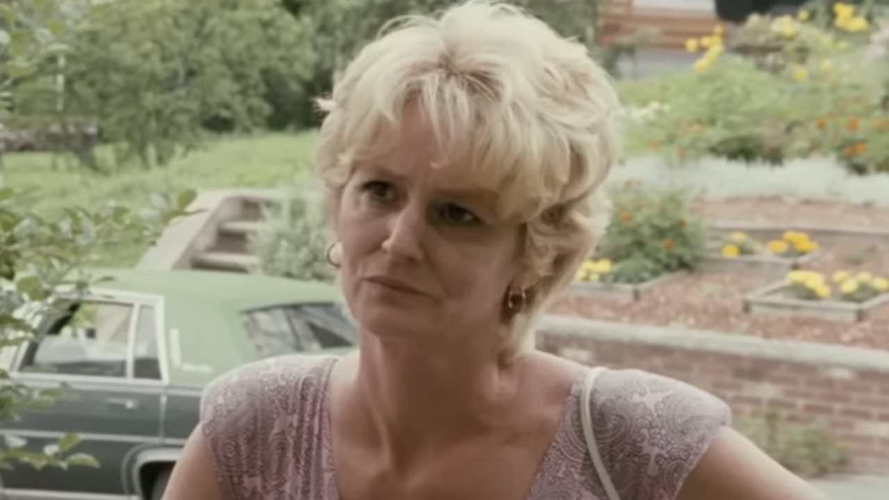 Melissa Leo looking mad in The Fighter