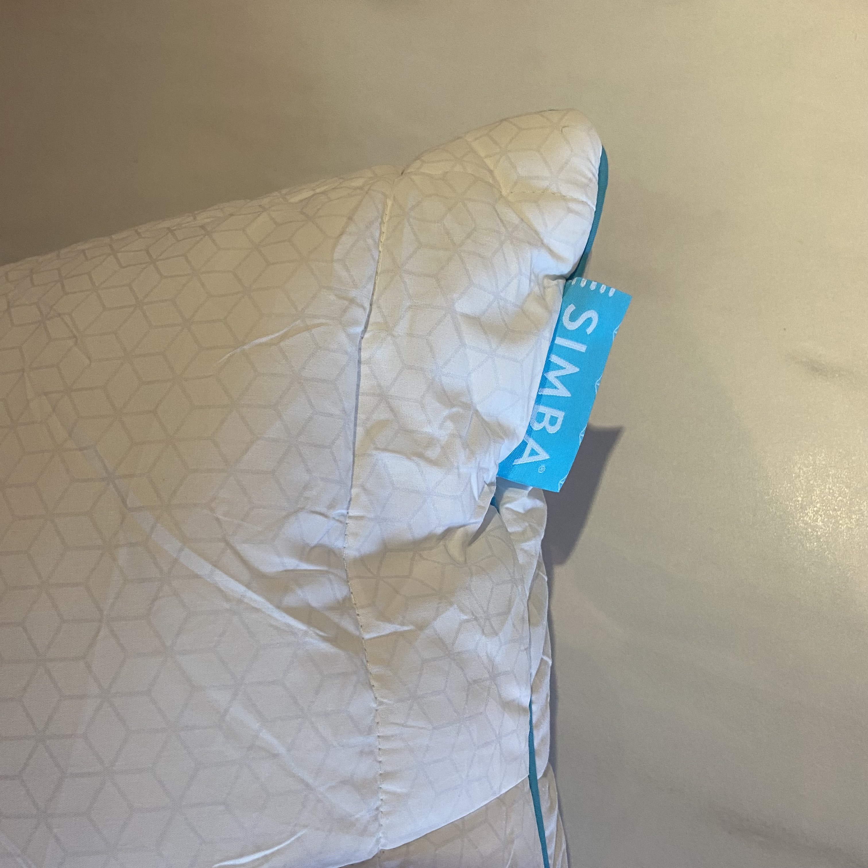 Simba AeroDown pillow testing