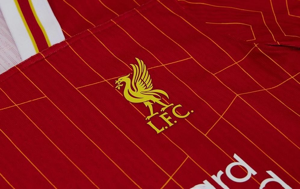 Nike Liverpool 2024/25 home kit