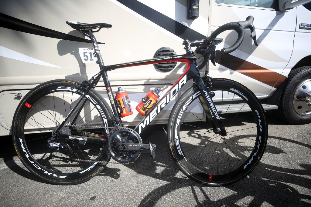 Rohan Dennis' Merida Scultura