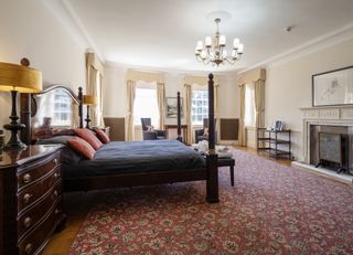 bedroom in bob dylan's scottish mansion
