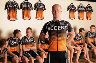 Presenting Stefan Van Dijk in the 2012 Accent.Jobs-Willems Veranda's black and orange