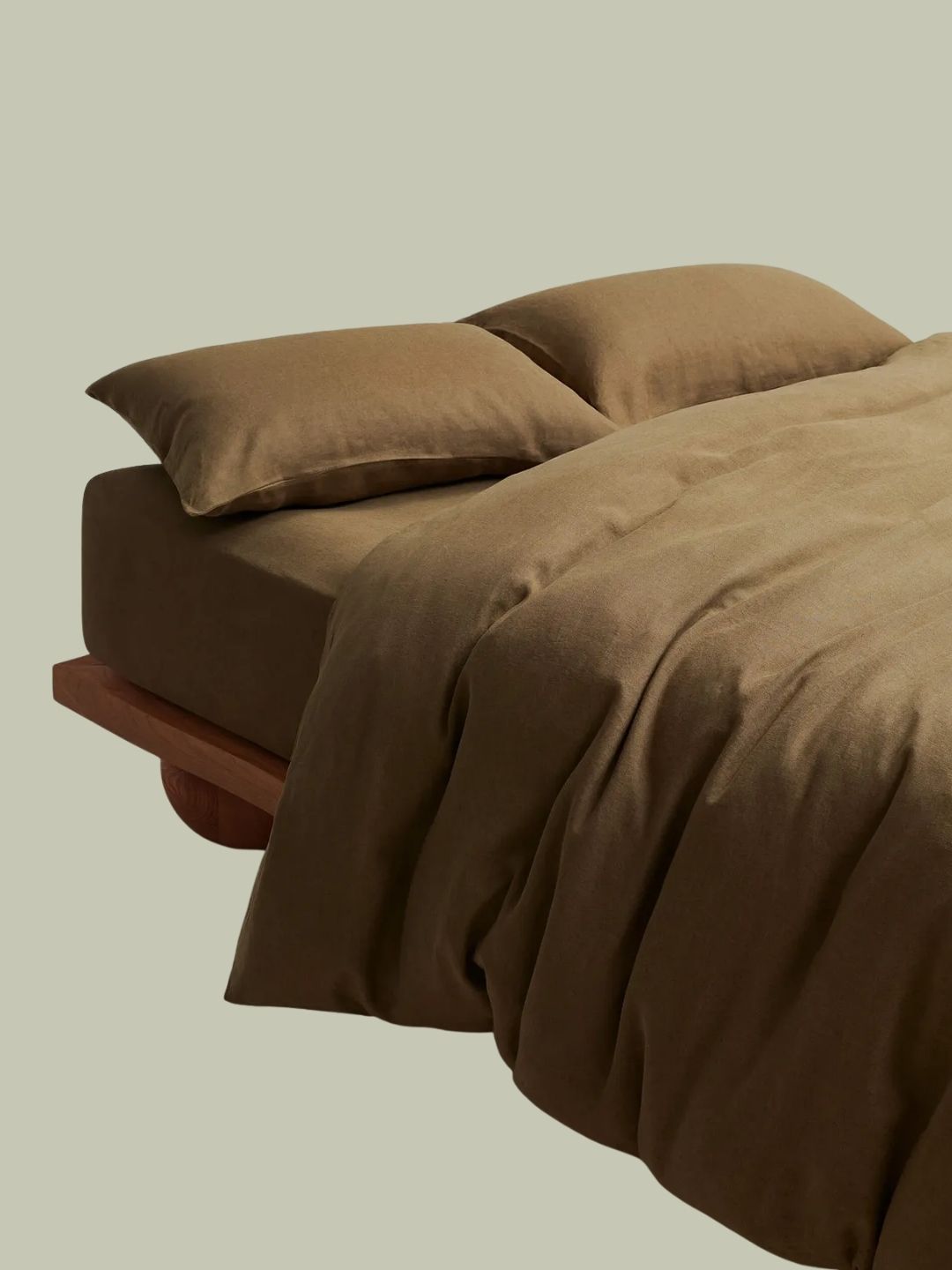 Rise &amp;amp; Fall, Relaxed &amp;amp; Refined Linen Duvet Set in Olive