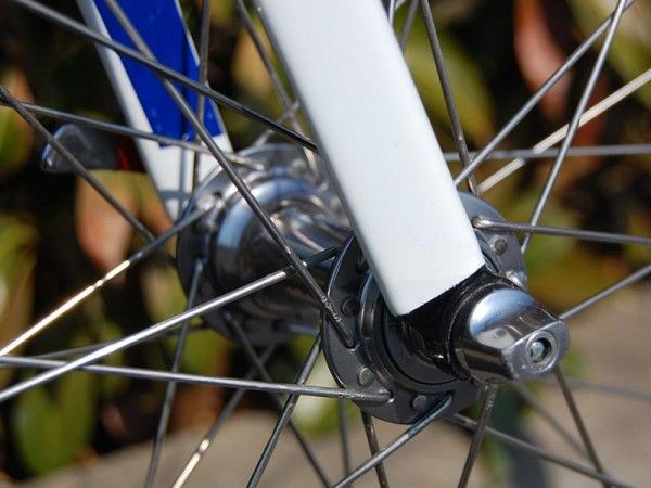 Team forks also have different fork tips that increase rake by 7mm.