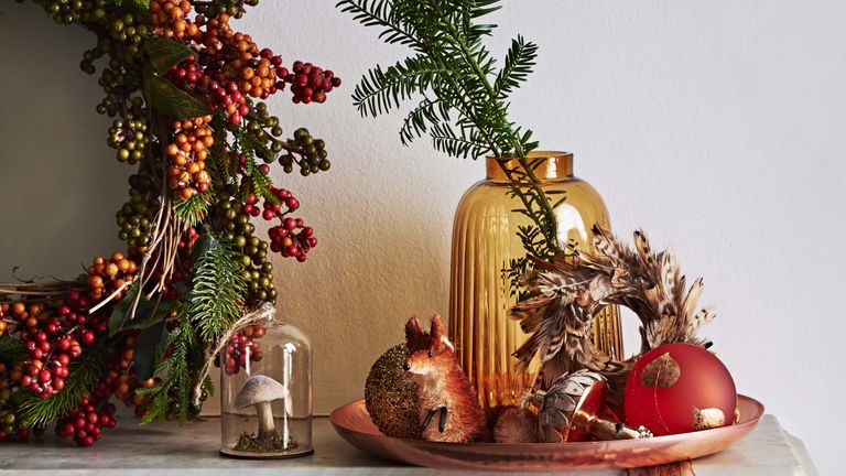 21 beautiful Christmas  home decorating  ideas you ll want 