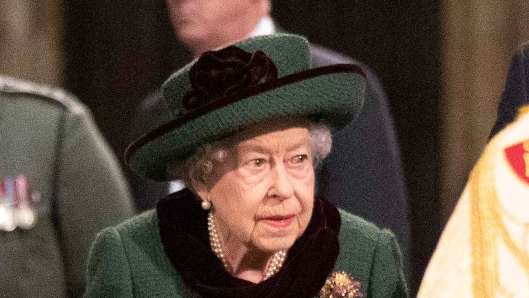 Why photos of the Queen at Prince Philip's memorial almost never happened
