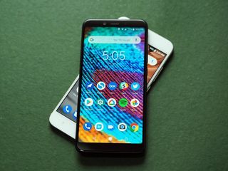 Xiaomi Mi A2 vs. Xiaomi Mi A1