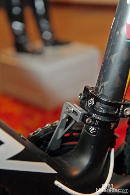An AceCo K-Edge chain catcher provides a little insurance.