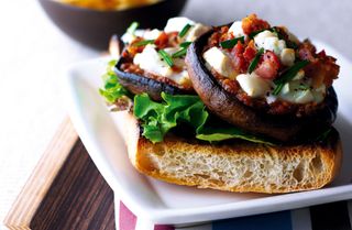 stuffed mushroom burgers