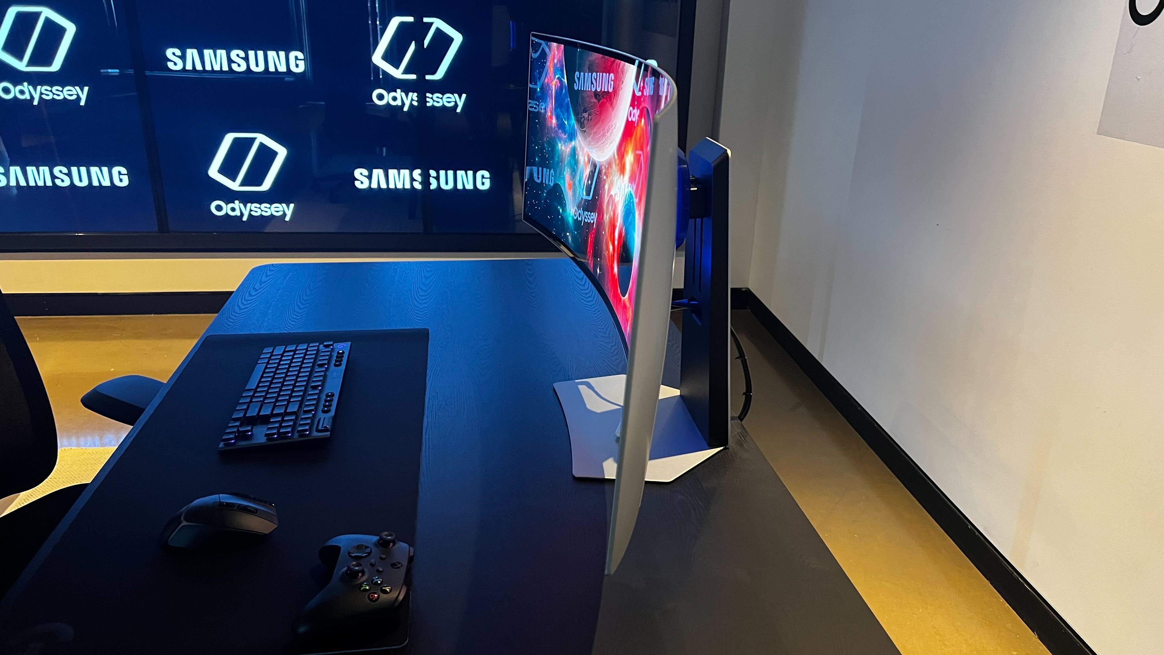 Samsung Odyssey OLED G9