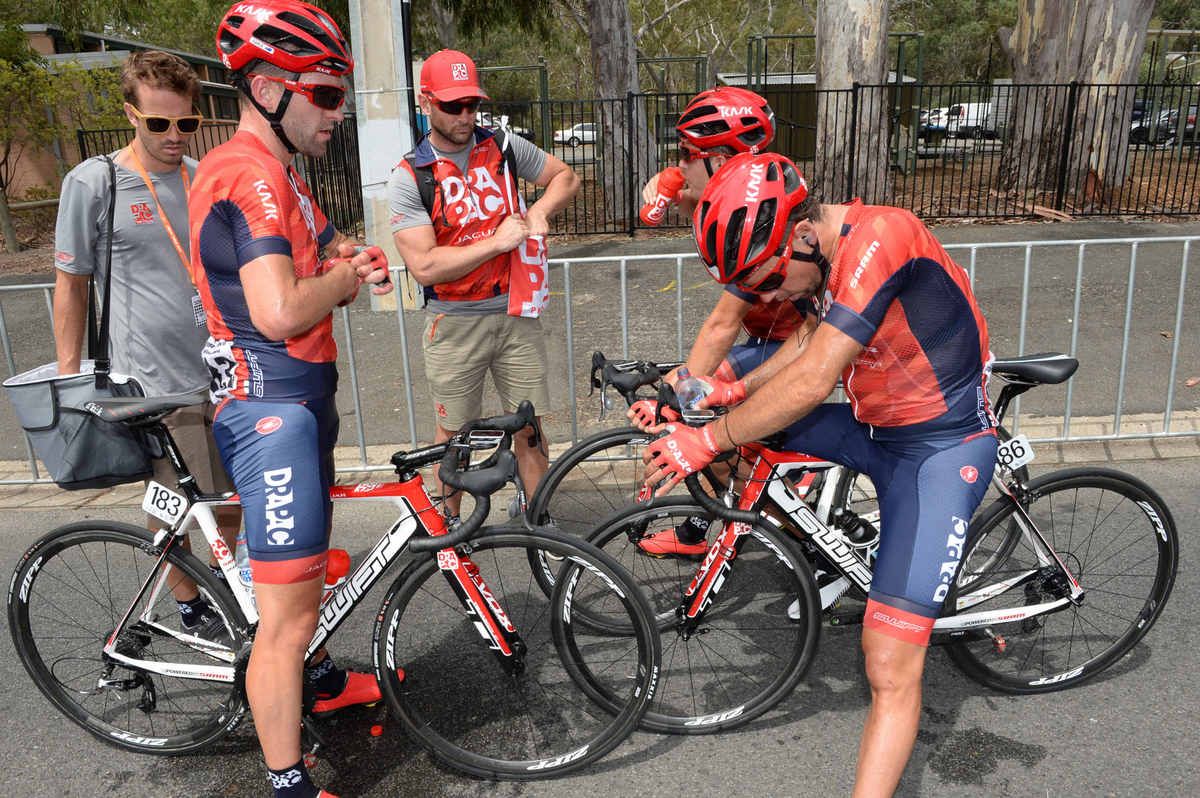 The Drapac team cools down