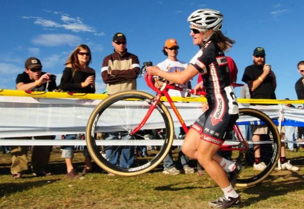 Amy Dombroski (Richard Sachs) was flying over the barriers today.