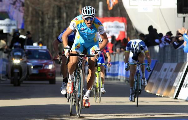Roman Kreuziger (Astana) sprints to the finish line for second place.
