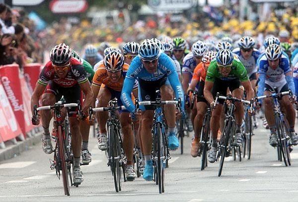Robbie McEwen out-sprinted the other fast men for fifth