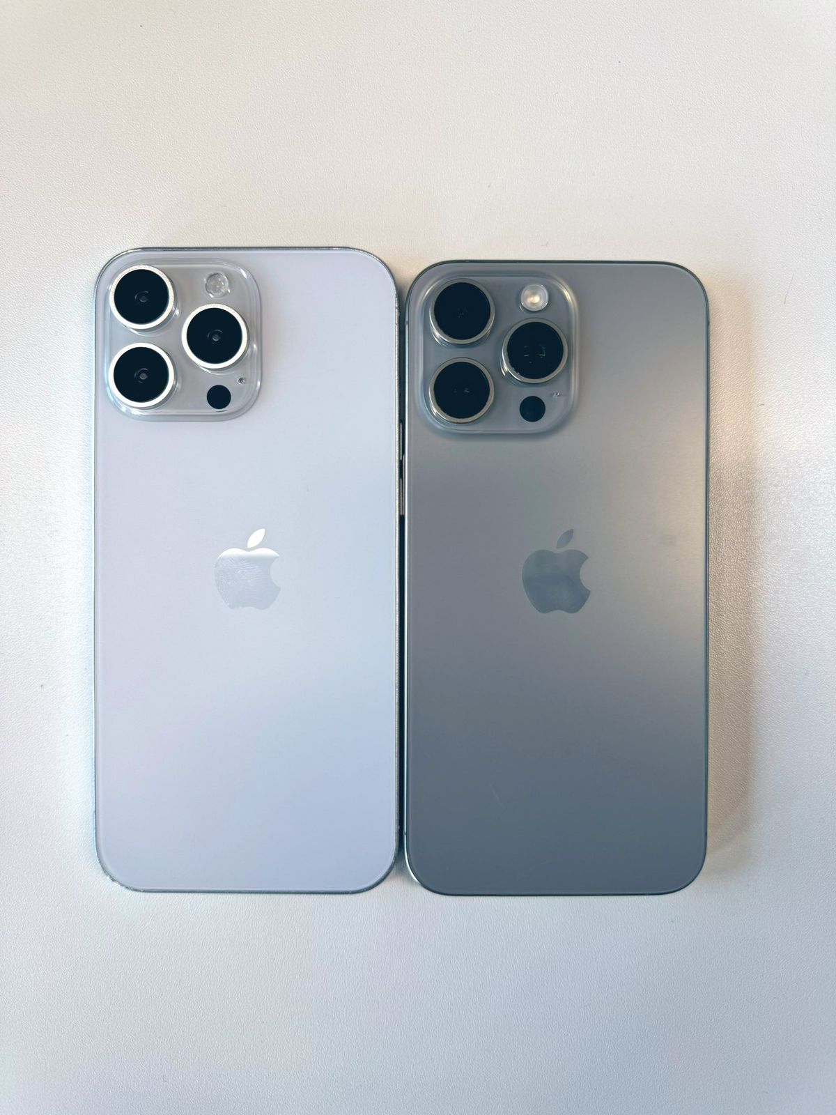 iphone 16 pro max next to 15 pro max