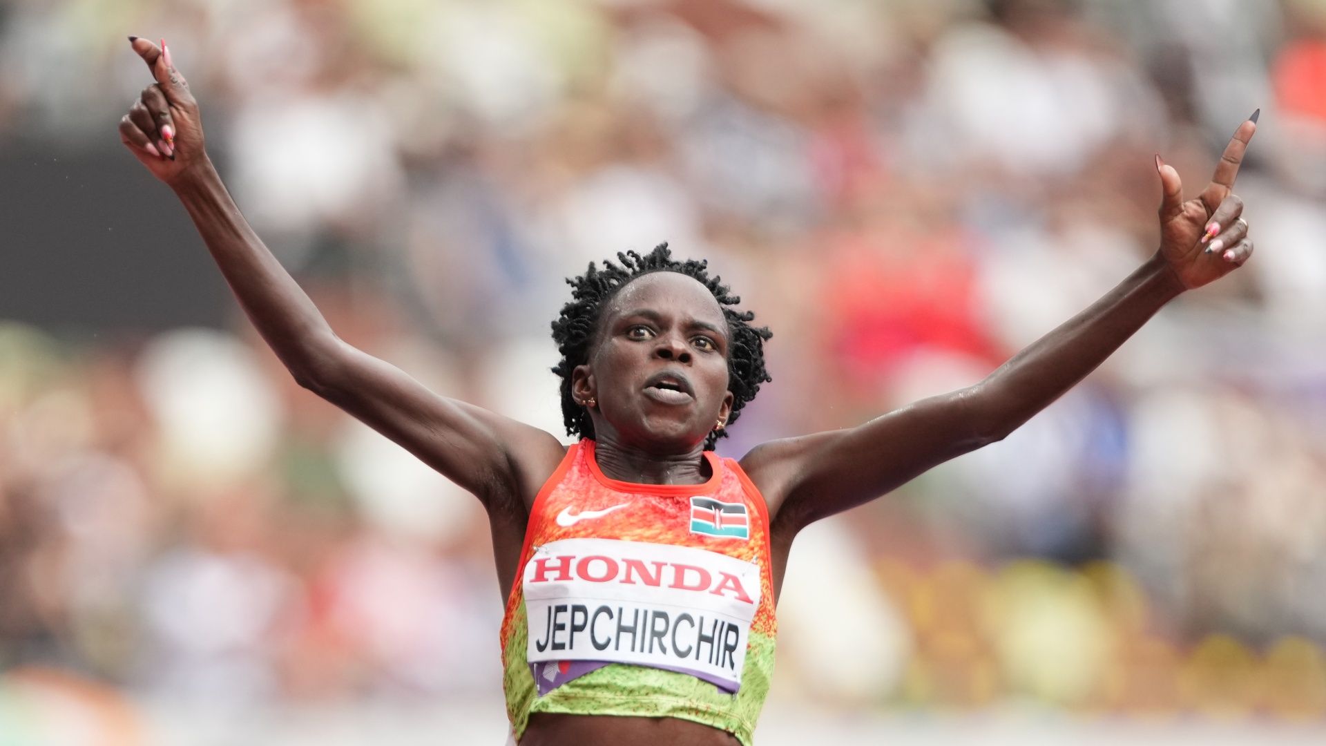 How to watch Valencia Marathon 2025: FREE live streams, schedule, preview