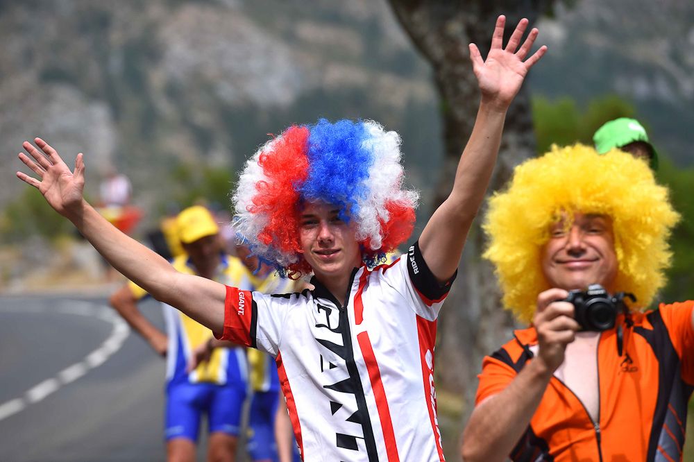 Enthusiastic spectators along the stage 14 route.